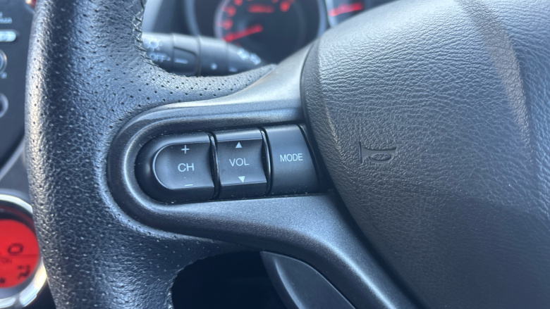 Honda Jazz 1.4 i-VTEC ES Plus 5dr CVT Petrol Hatchback